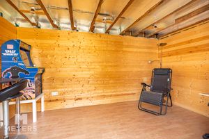 Photo 10- click for photo gallery